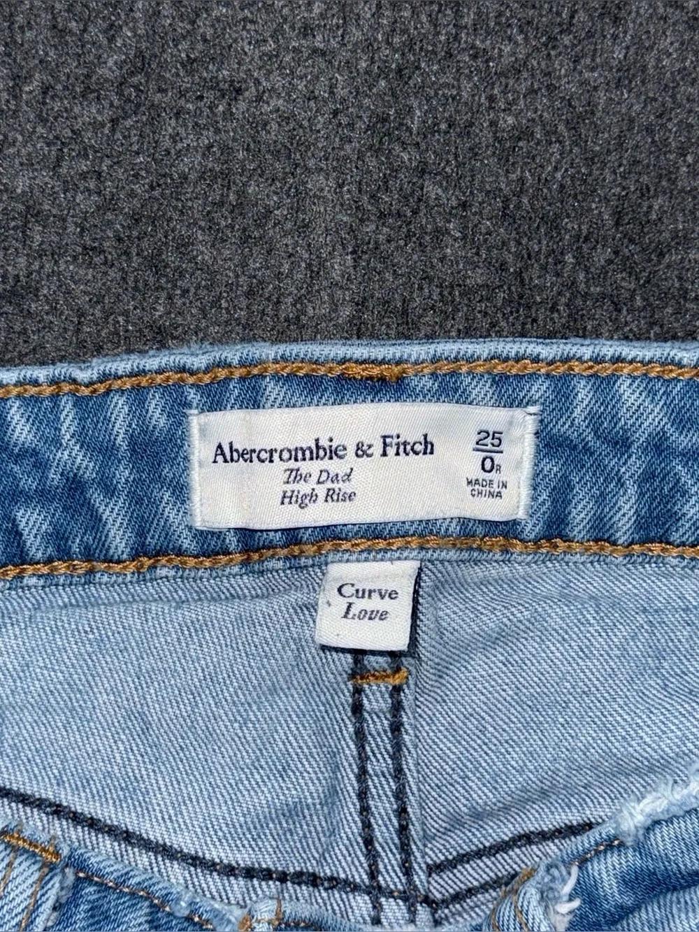 Abercrombie & Fitch Jeans The Dad High Rise Curve Love Distressed Women’s 25 / 0 - Picture 7 of 8